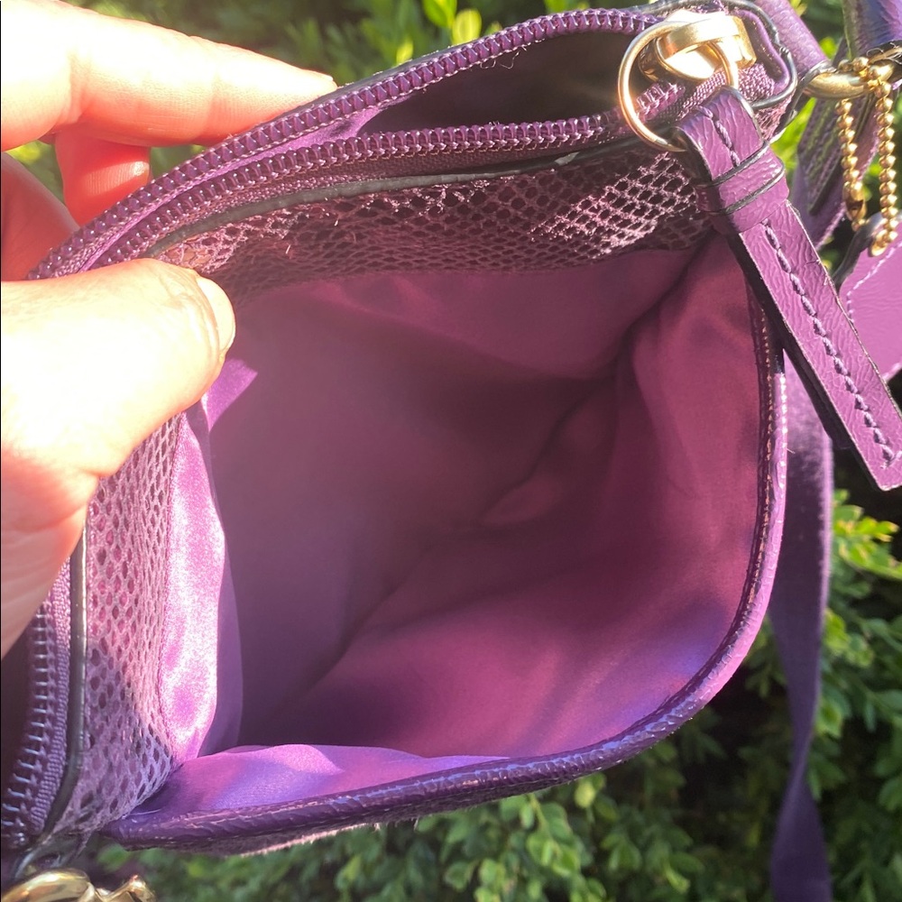 💜🖤Rare Y2K Purple Coach Crossbody Leather Bag💜🖤 - Picture 11 of 16